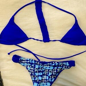 Cupshe tiedye bikini